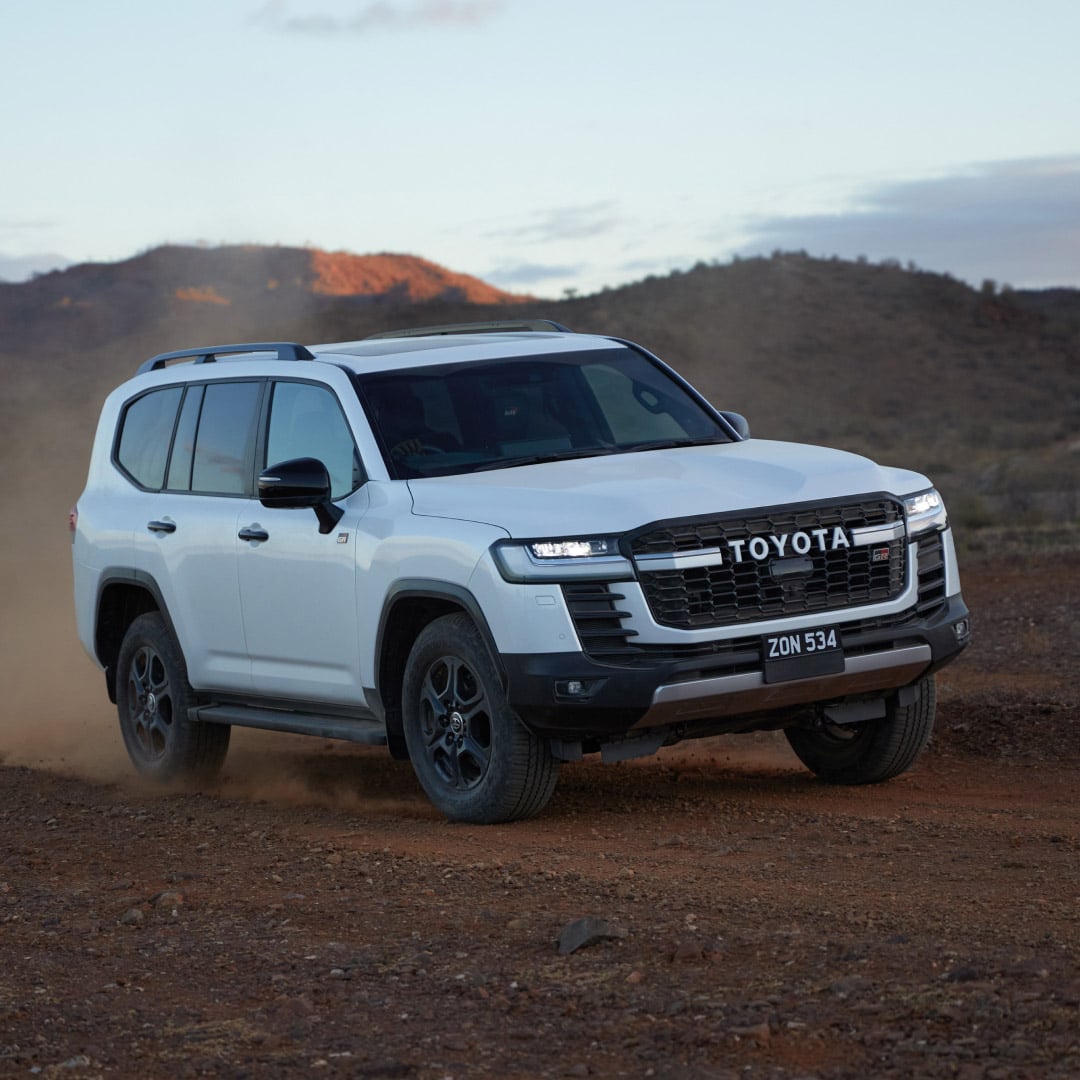 Toyota LandCruiser 300